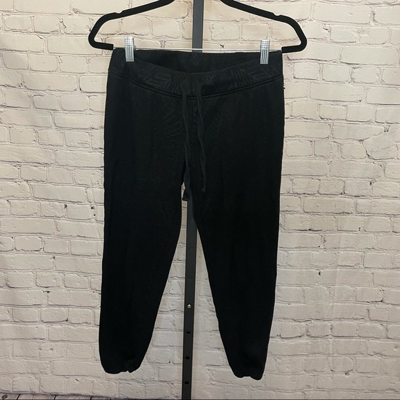 Fabletics Pants - Fabletics Black Lightly Printed Draw String Jogger